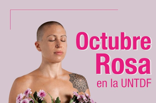 en la imagen se puede ver una  mujer con el torso destudo sobrindose con flores rosas